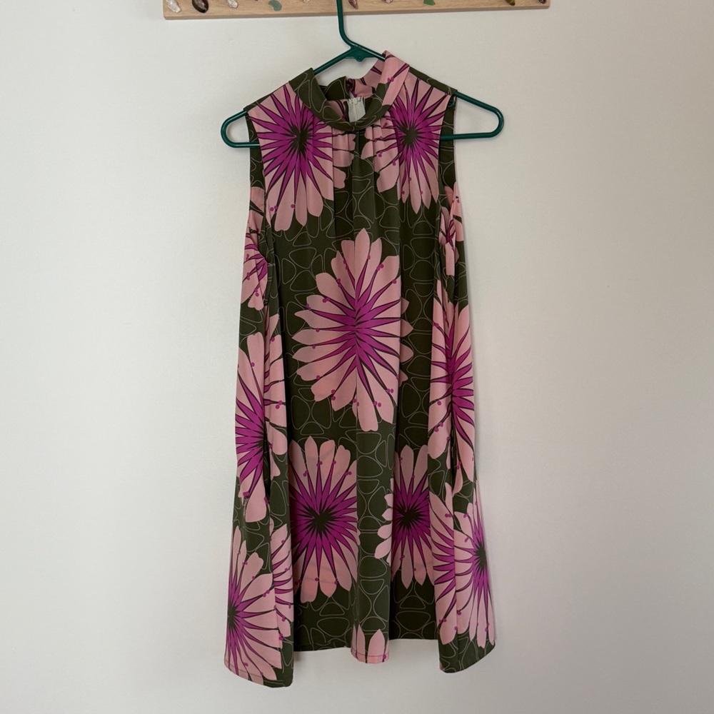 Floral Sleeveless Dress in Pink and Green Manuheali’i